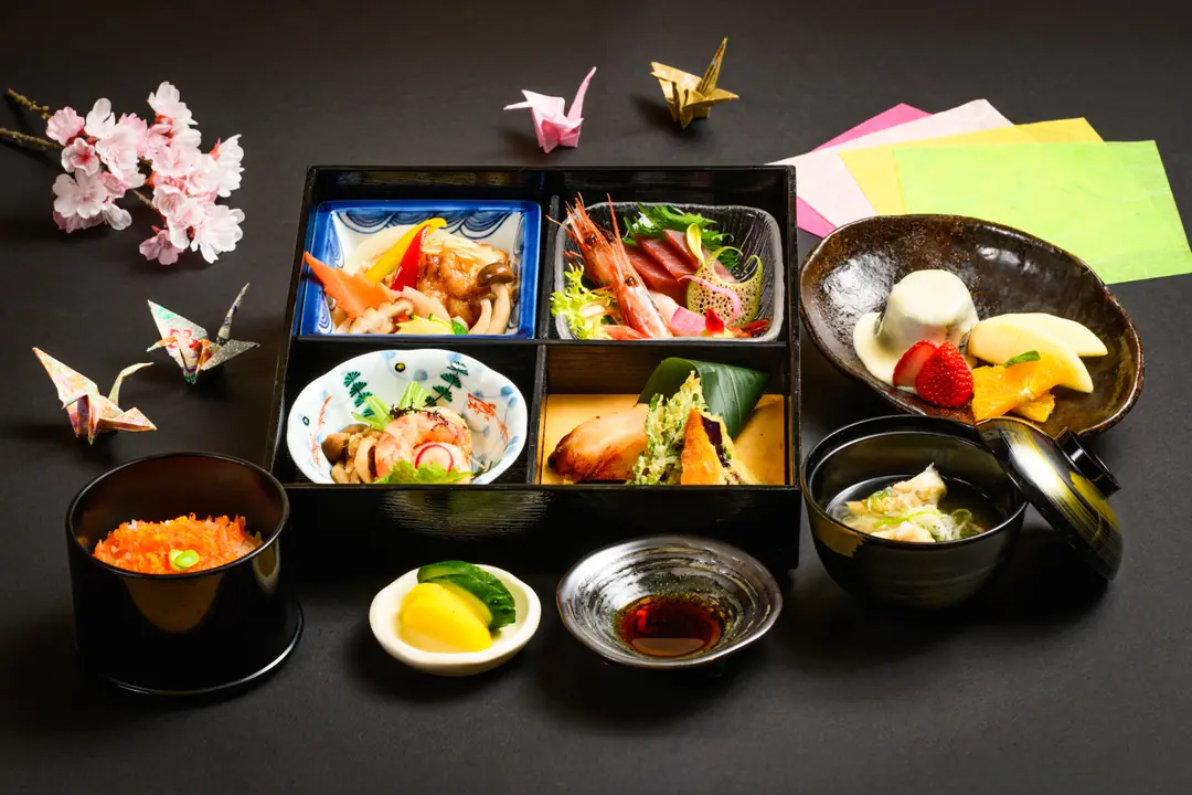 TAICHI KAMOUCHI work 4